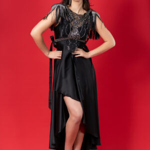 Vestido Negro con hombreras